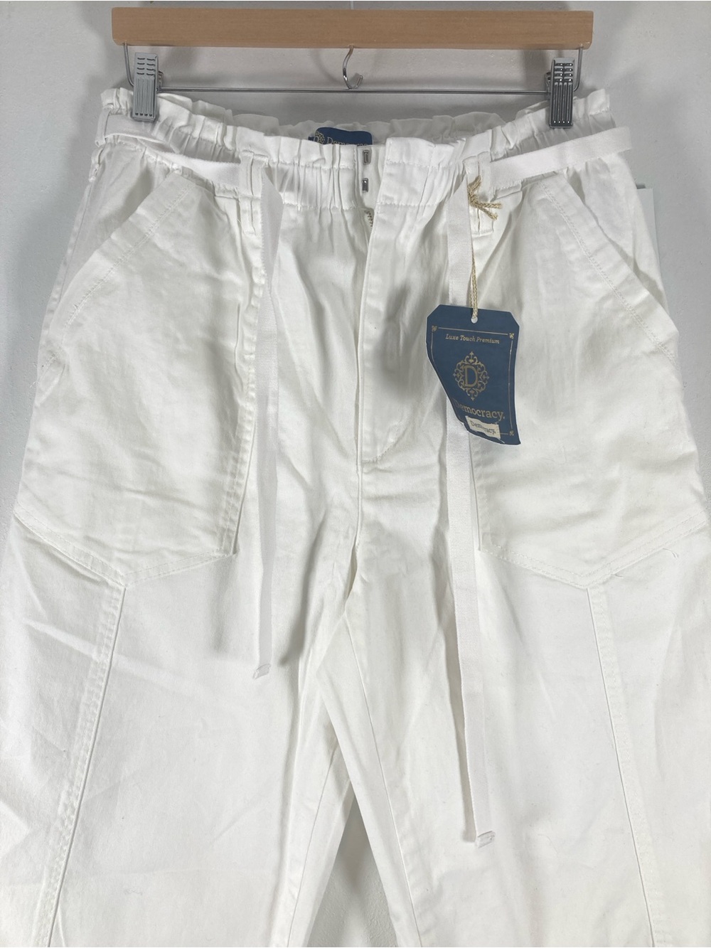 Democracy Women's "Ab" Solution Skyrise Straight Pant White Size 12 Coastal - Picture 4 of 15